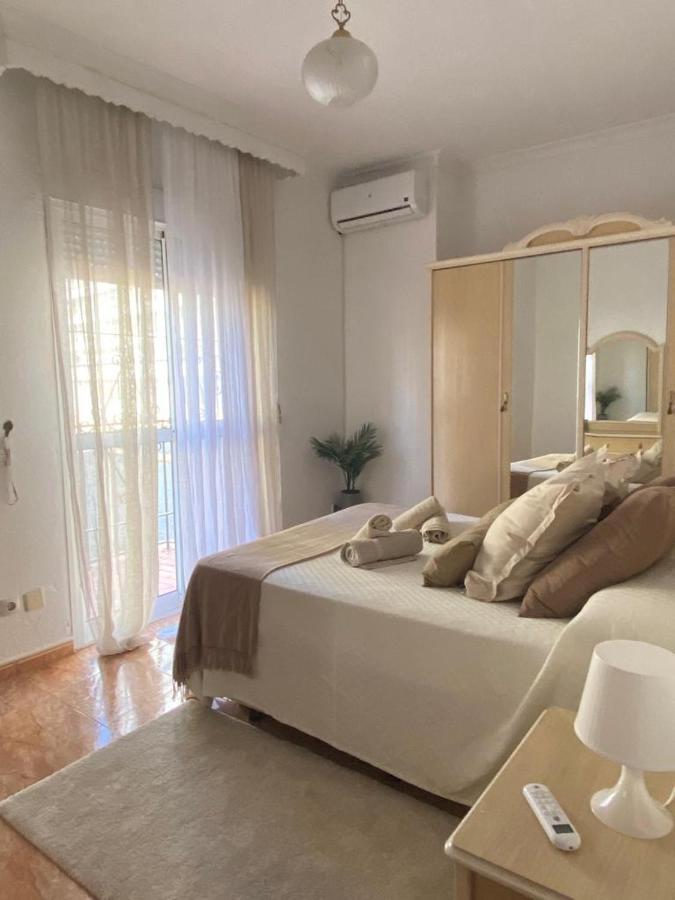 Dias Felices! Happy Days! Apartman Torremolinos Kültér fotó